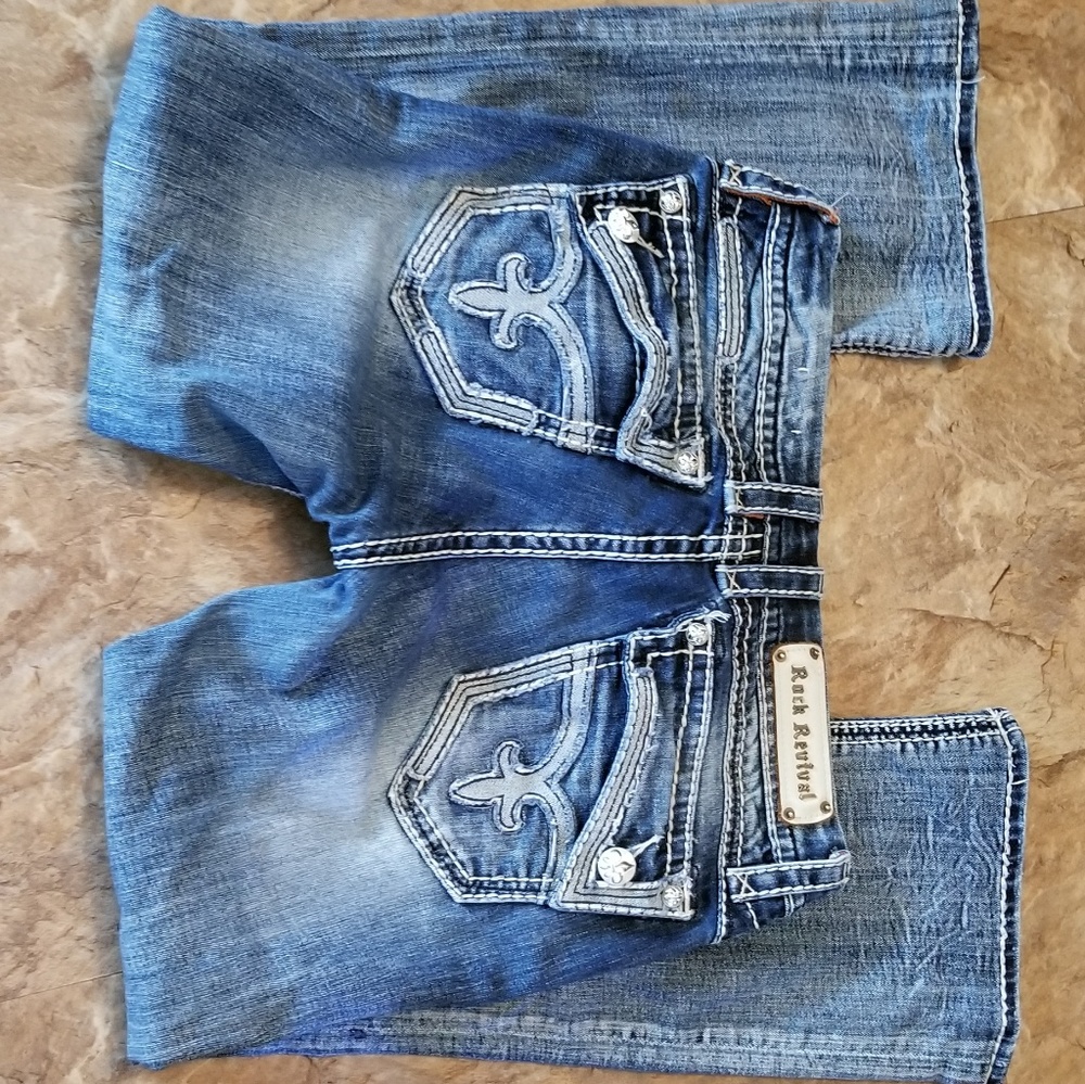 Rock revival size 30 boot